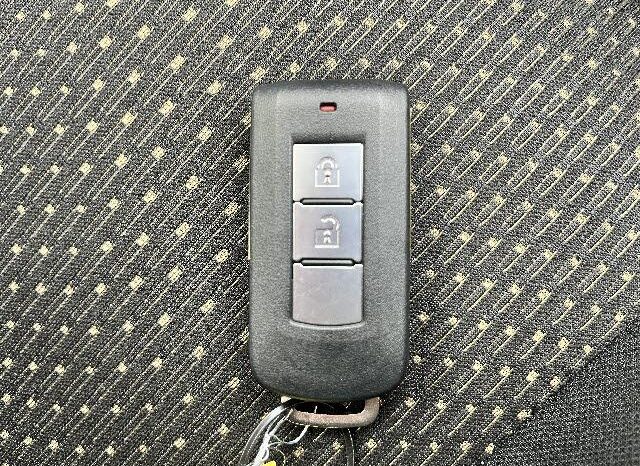 
								MITSUBISHI RVR 2014 full									