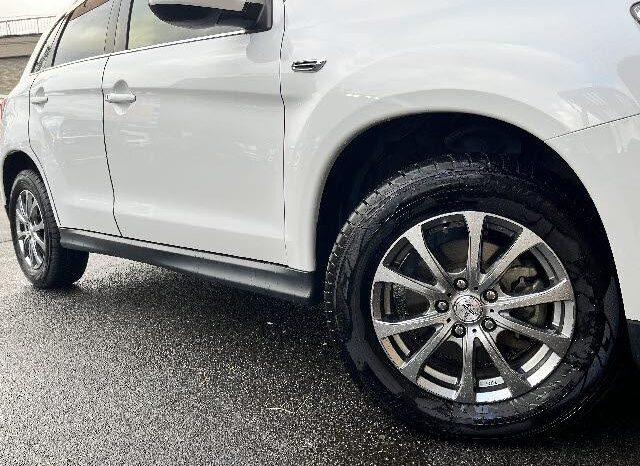 
								MITSUBISHI RVR 2014 full									