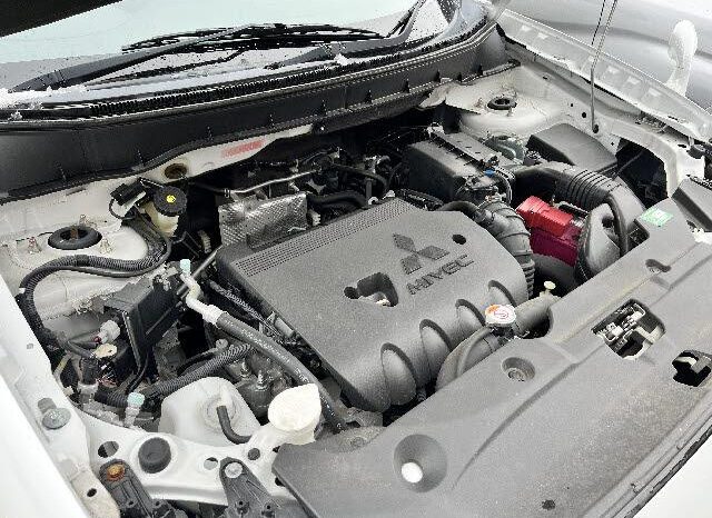 
								MITSUBISHI RVR 2014 full									