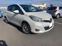 TOYOTA VITZ 2012