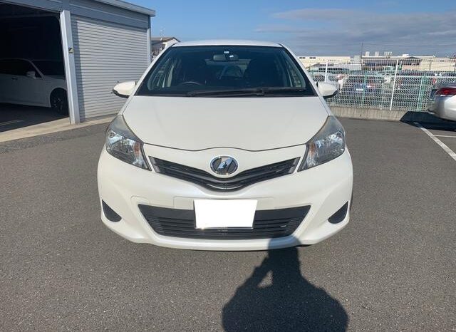 
								TOYOTA VITZ 2012 full									