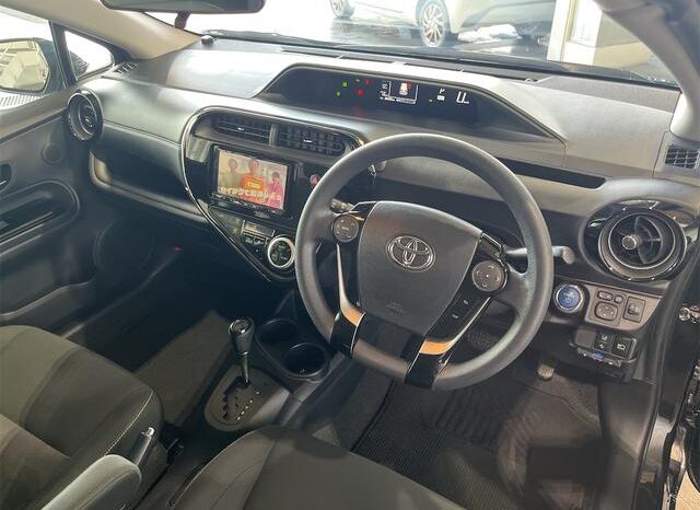 
								TOYOTA AQUA 2019 full									