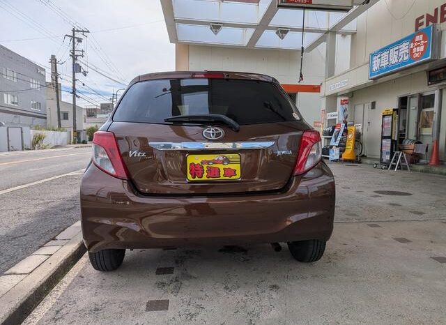 
								TOYOTA VITZ 2012 full									