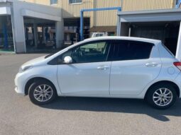TOYOTA VITZ 2012
