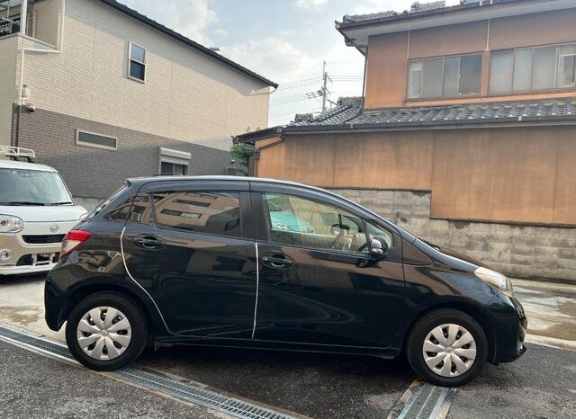 
								TOYOTA VITZ 2011 full									