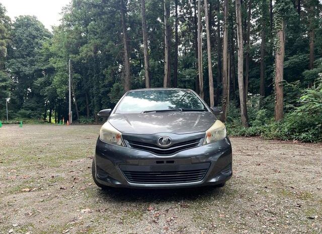 
								TOYOTA VITZ 2012 full									