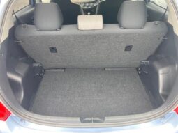 
										TOYOTA VITZ 2012 full									