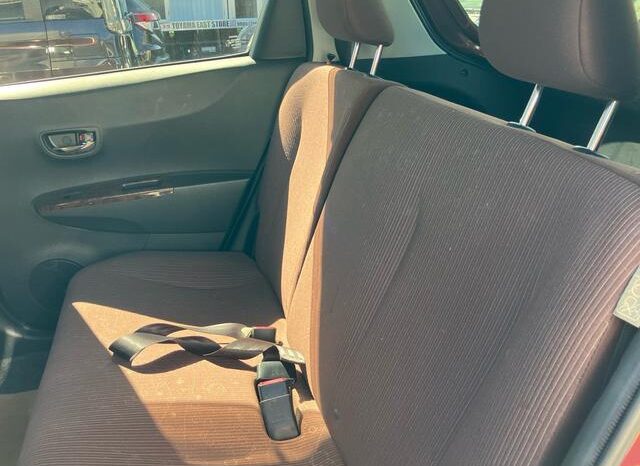 
								TOYOTA VITZ 2012 full									