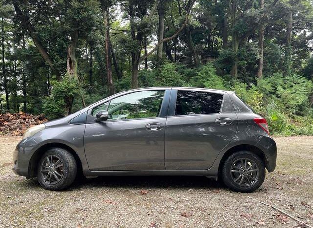
								TOYOTA VITZ 2012 full									