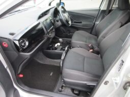 
										TOYOTA VITZ 2017 full									