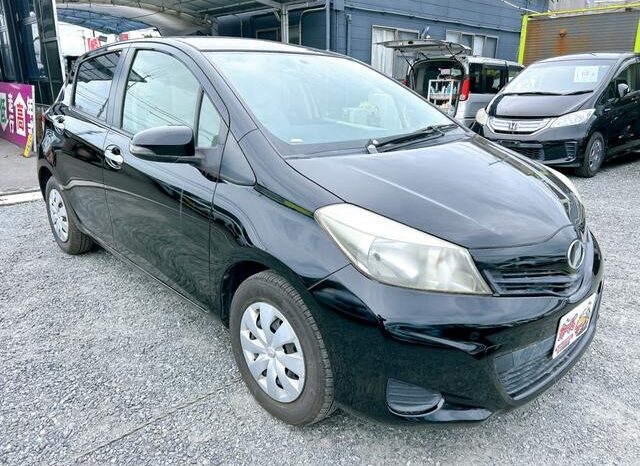 
								TOYOTA VITZ 2013 full									