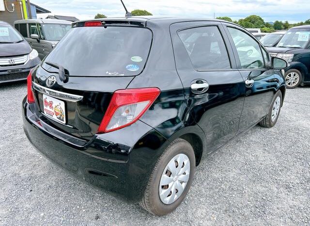 
								TOYOTA VITZ 2013 full									