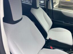 
										TOYOTA VITZ 2012 full									