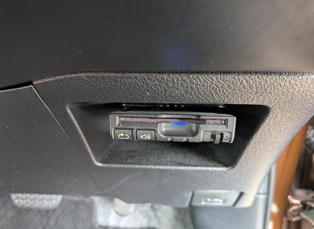 
								TOYOTA VITZ 2012 full									