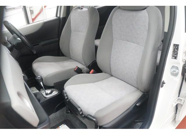 
								TOYOTA VITZ 2011 full									