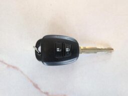 
										TOYOTA VITZ 2012 full									