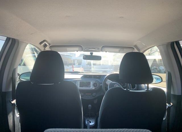 
								TOYOTA VITZ 2012 full									