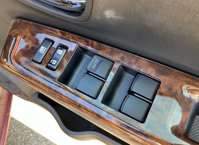 
								TOYOTA VITZ 2012 full									