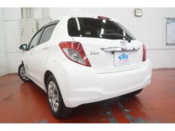 TOYOTA VITZ 2011