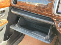 
										TOYOTA VITZ 2012 full									