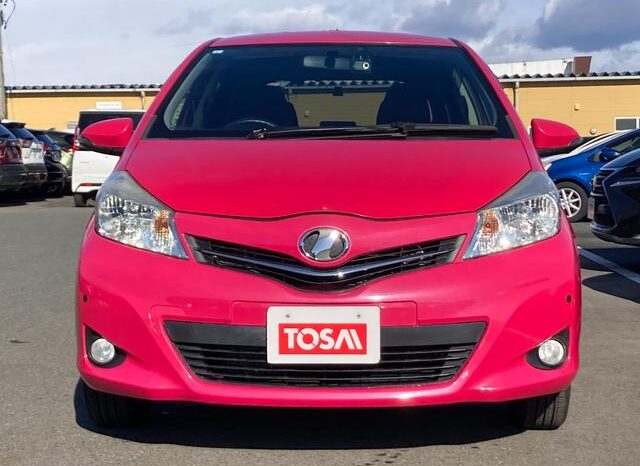 
								TOYOTA VITZ 2012 full									