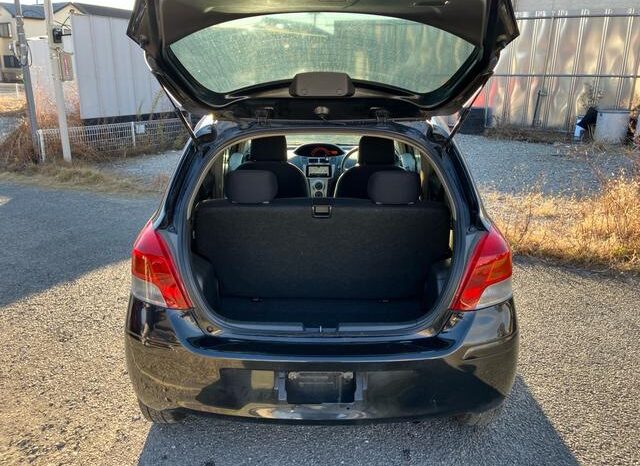 
								TOYOTA VITZ 2010 full									