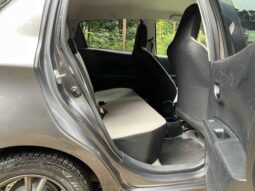 
										TOYOTA VITZ 2012 full									