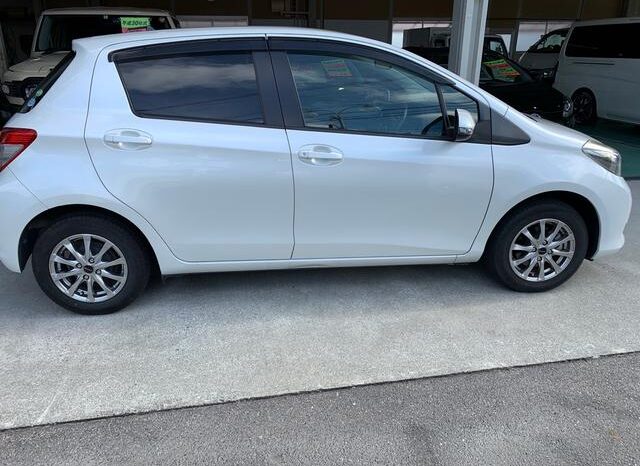 
								TOYOTA VITZ 2012 full									