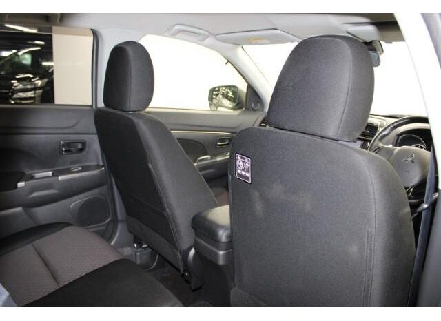 
								MITSUBISHI RVR 2018 full									