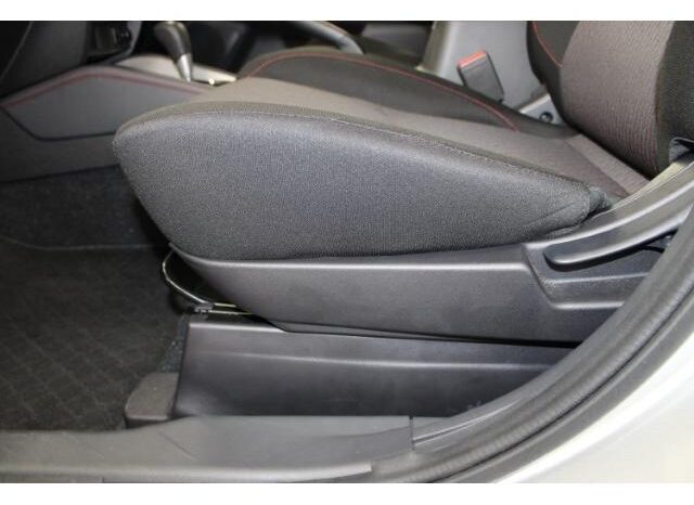 
								MITSUBISHI RVR 2018 full									