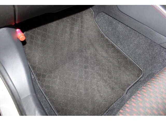 
								MITSUBISHI RVR 2018 full									