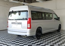 
										TOYOTA COMMUTER 2026 full									
