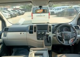 
										TOYOTA COMMUTER 2026 full									