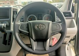 
										TOYOTA COMMUTER 2026 full									
