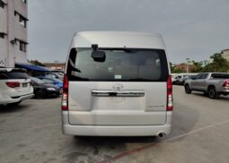 
										TOYOTA COMMUTER 2015 full									