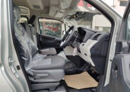 
										TOYOTA COMMUTER 2015 full									