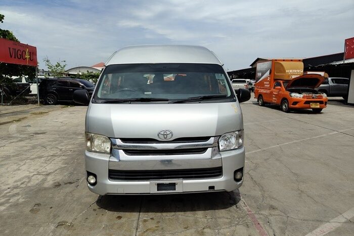 
								TOYOTA COMMUTER 2016 full									