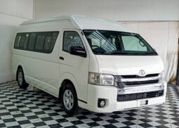 TOYOTA COMMUTER 2015