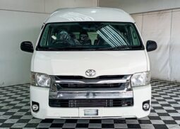 TOYOTA COMMUTER 2015