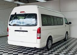 
										TOYOTA COMMUTER 2015 full									