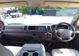 
										TOYOTA COMMUTER 2019 full									