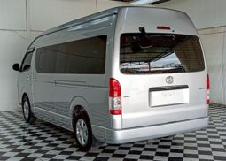 
										TOYOTA COMMUTER 2020 full									