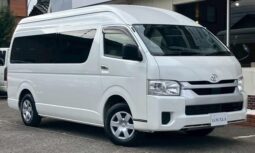 TOYOTA HIACE COMMUTER 2024