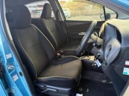 
										TOYOTA VITZ 2015 full									