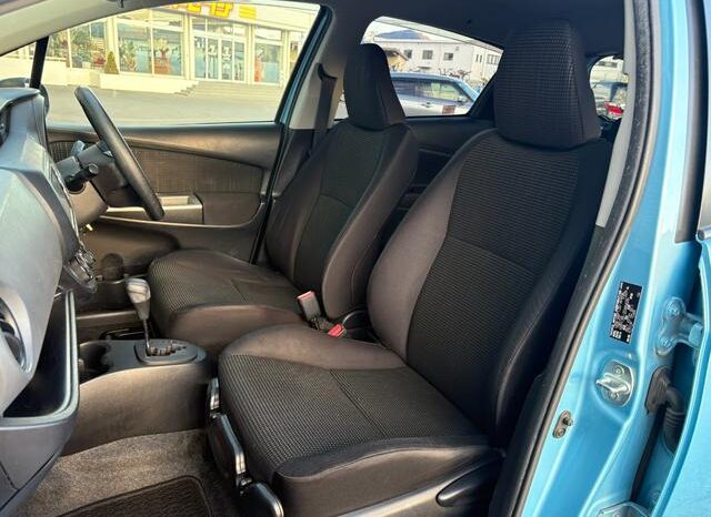 
								TOYOTA VITZ 2015 full									