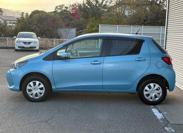 
								TOYOTA VITZ 2015 full									