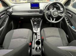 
										MAZDA DEMIO 15S TOURING 2019 full									