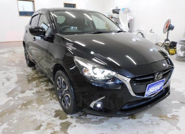 
								MAZDA DEMIO XD TOURING 2018 full									