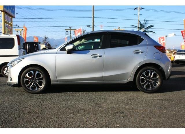 
								MAZDA DEMIO XD TOURING 2018 full									