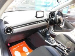 
										MAZDA DEMIO XD TOURING L PACKAGE 2017 full									